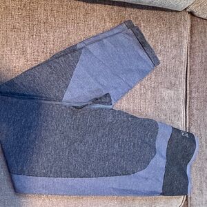 PINK Victoria's Secret Gray Seamless Leggings